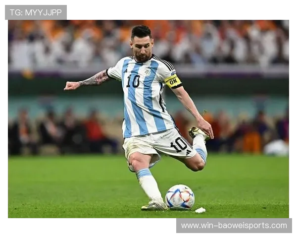 身高178cm的足球巨星如何在赛场上脱颖而出成为球迷新宠